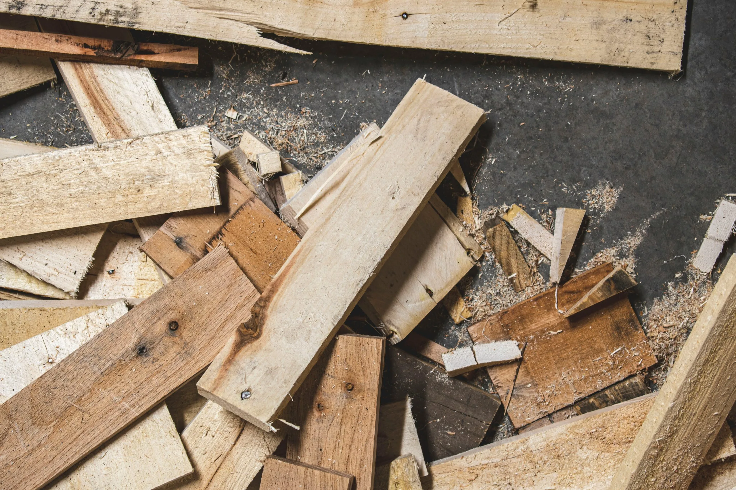 5 common mistakes to avoid when installing a slat wall